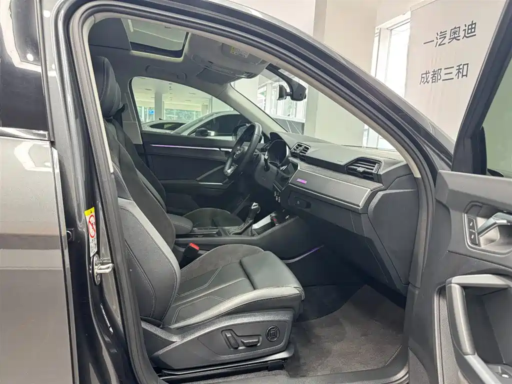 Audi Q3 Sportback — миниатюра 11
