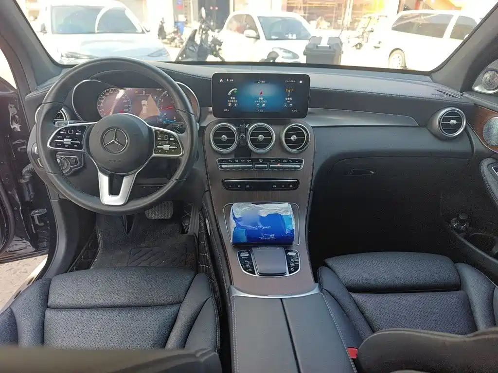 Mercedes-Benz GLC — миниатюра 5