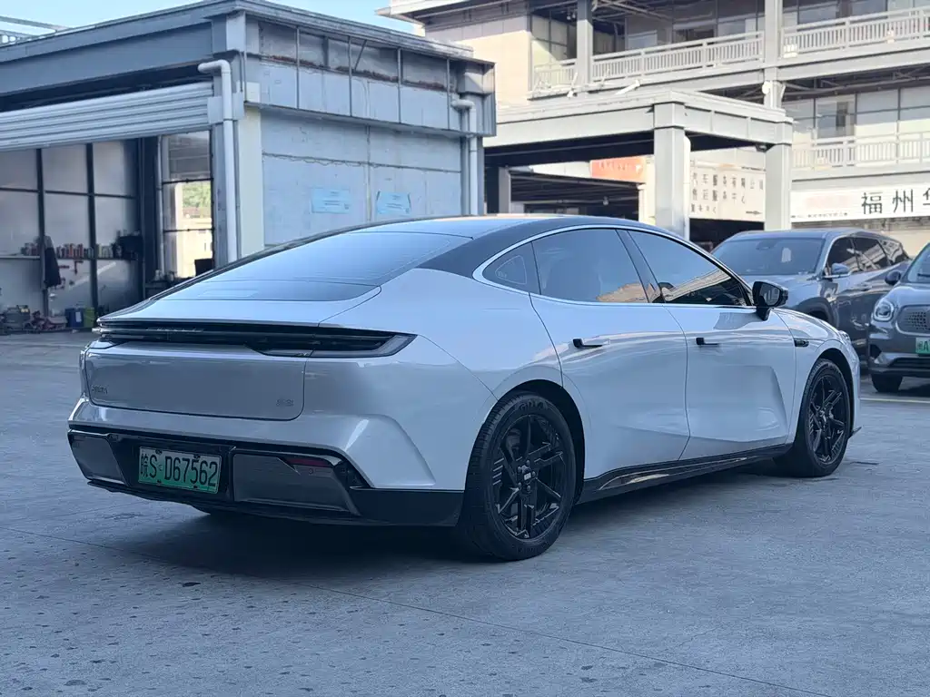 Geely Galaxy Galaxy E8 E8 2024 550km PRO