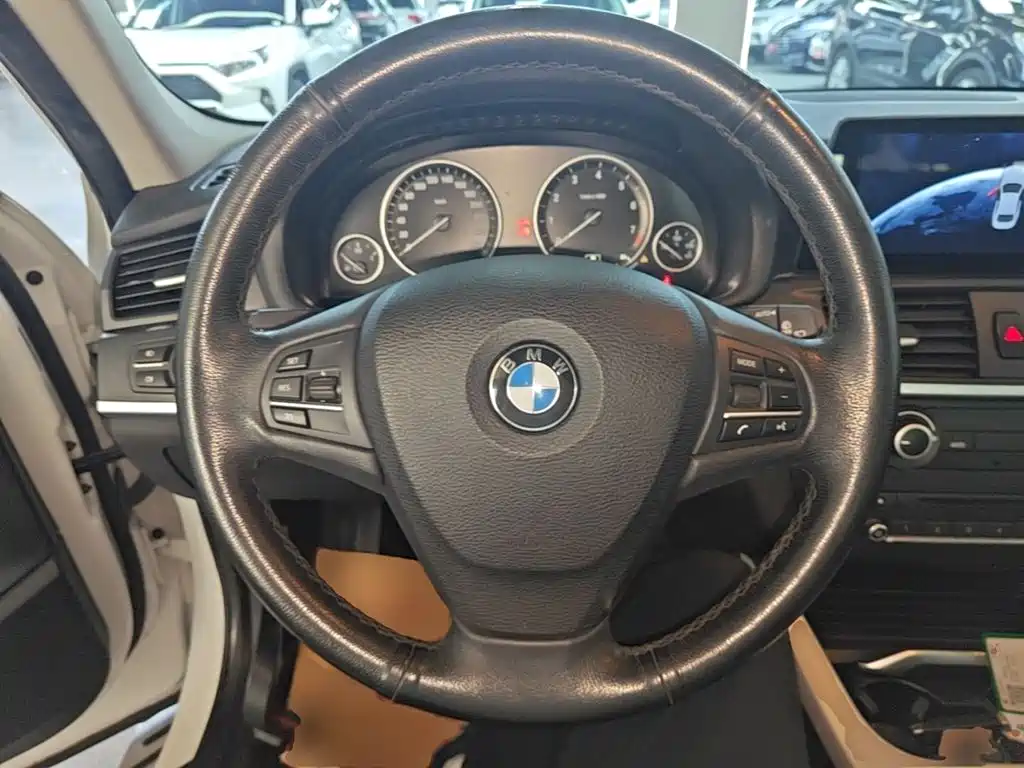 BMW X3 (Import) — миниатюра 11