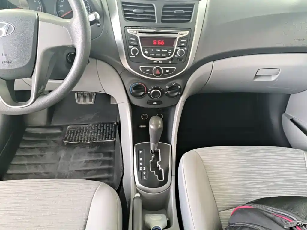 Hyundai Verna — миниатюра 14