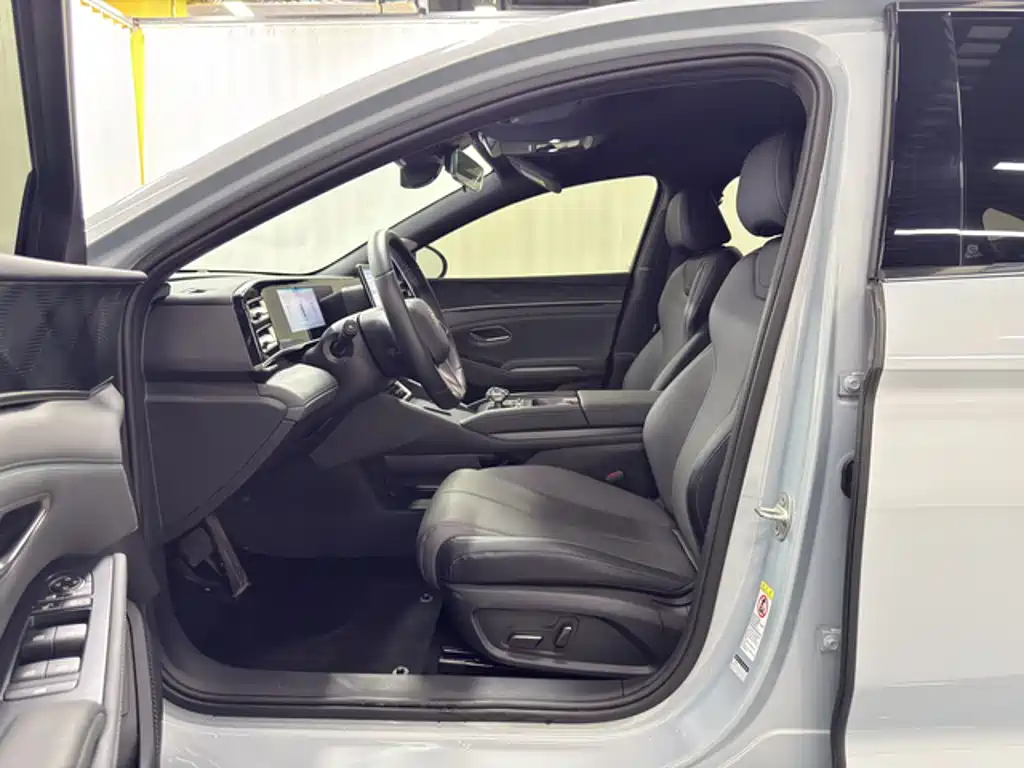 BYD Qin L — миниатюра 12