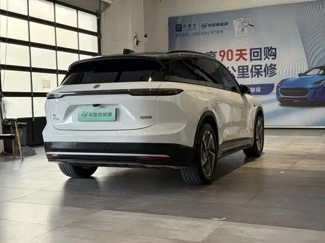 NIO ES6 — миниатюра 9
