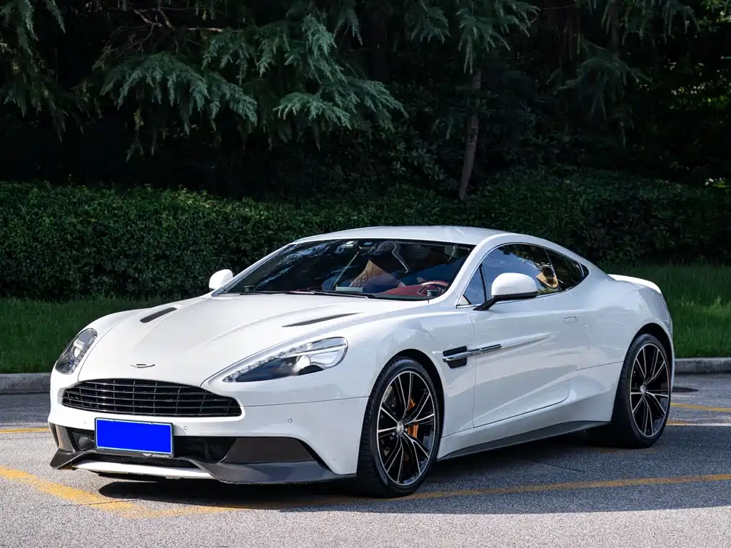 Aston Martin Vanquish