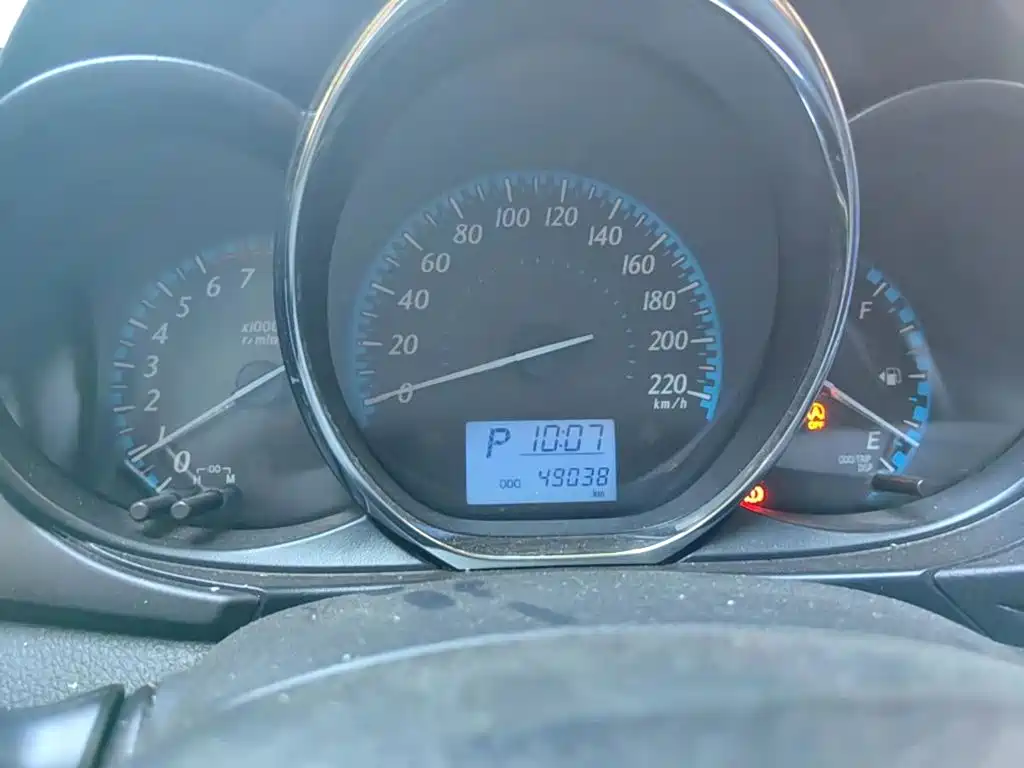 Toyota Yaris L — миниатюра 12