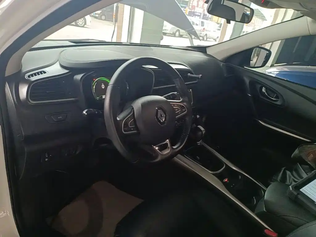 Renault Kadjar — миниатюра 10