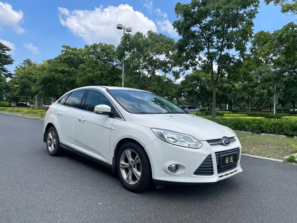 Ford Focus — миниатюра 3