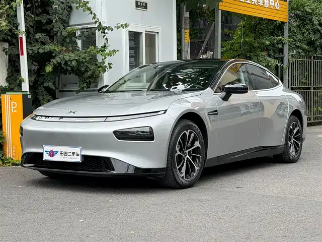 2022 Xpeng P7