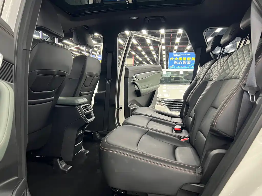 Geely Haoyue L — миниатюра 7