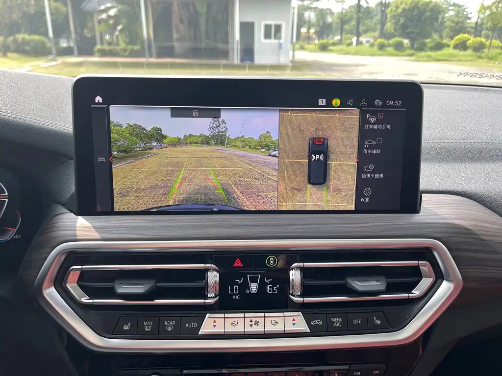 BMW X3 — миниатюра 10
