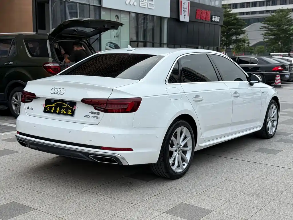 Audi A4L — миниатюра 6