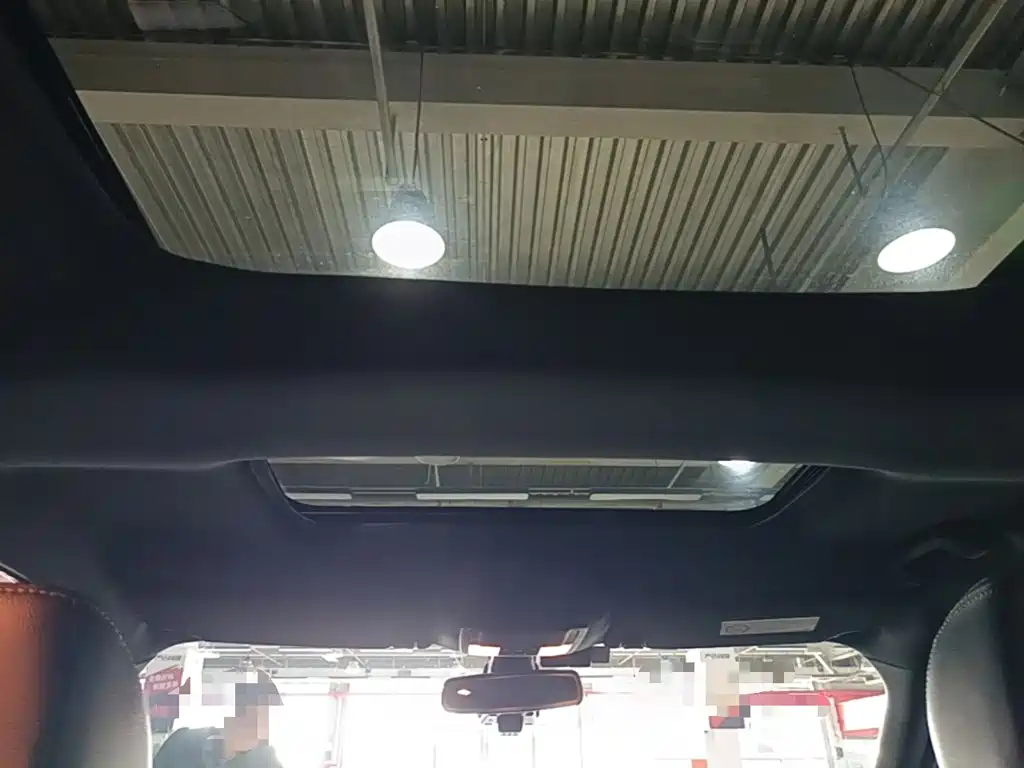 Ford Explorer (Import) — миниатюра 18