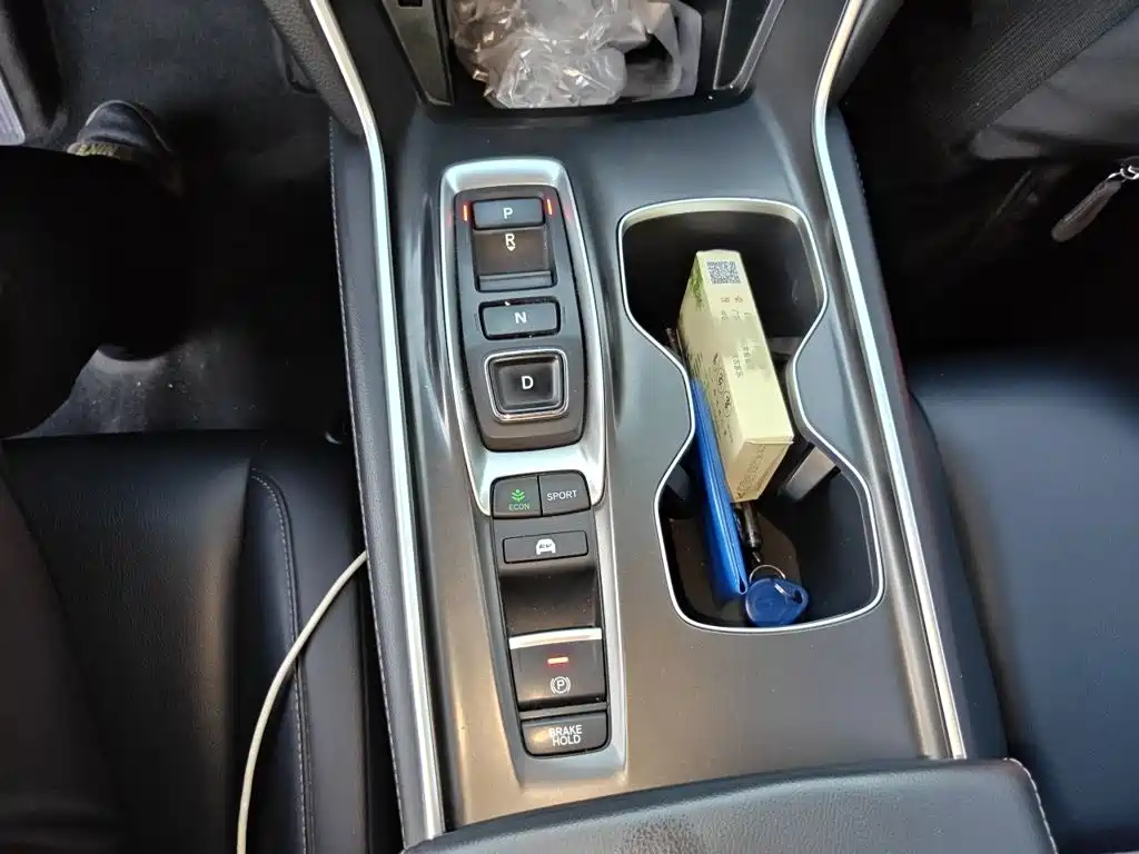 Honda Accord — миниатюра 7