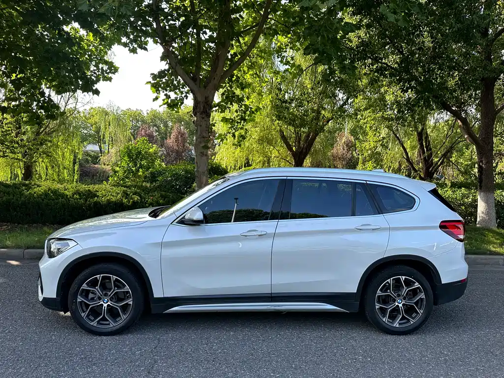 BMW X1 — миниатюра 4