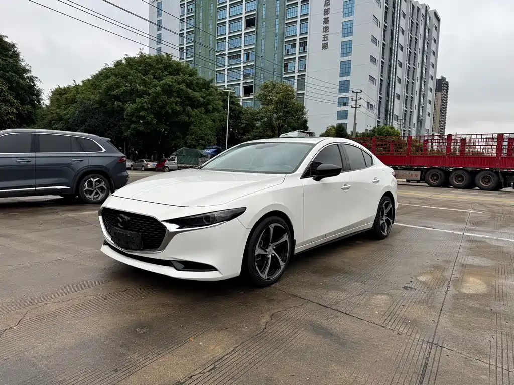 MAZDA 3 ANGKESAILA