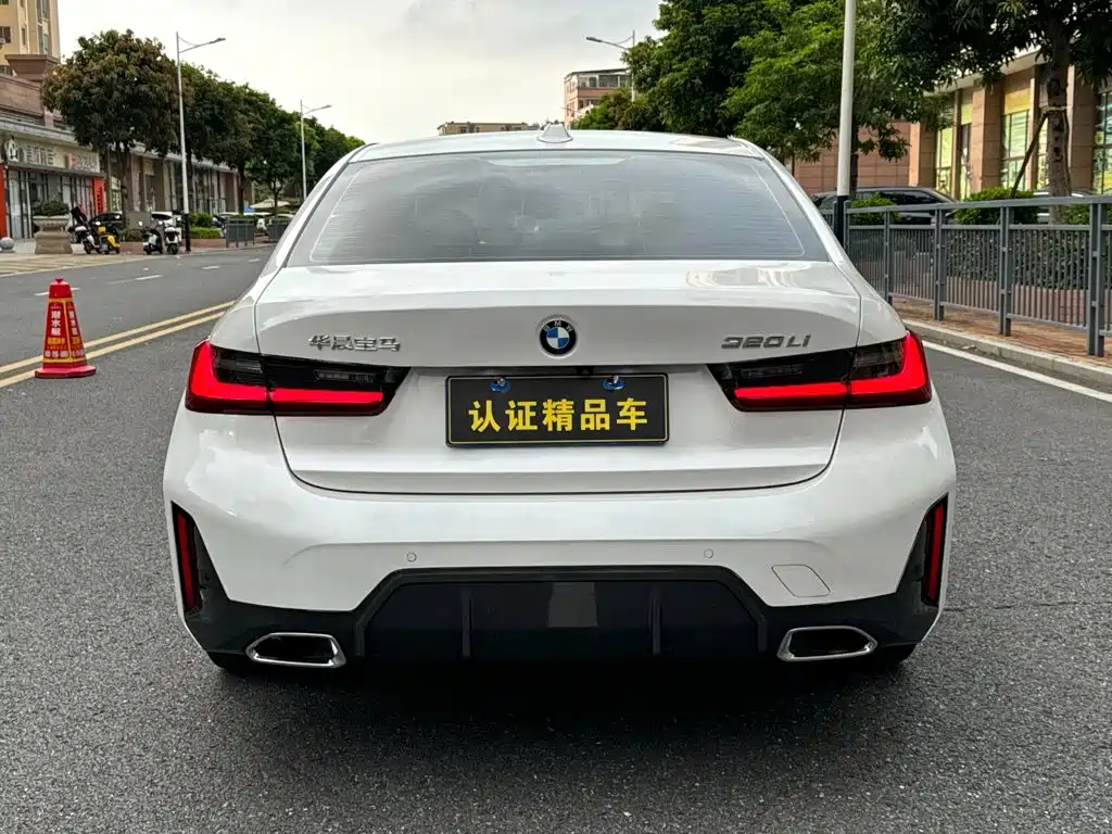 BMW 3 Series — миниатюра 13