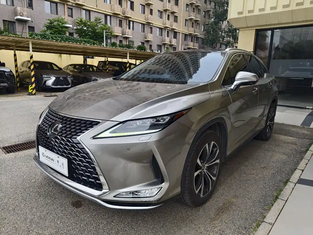 Lexus RX 2020 300 4WD Classic Edition China VI