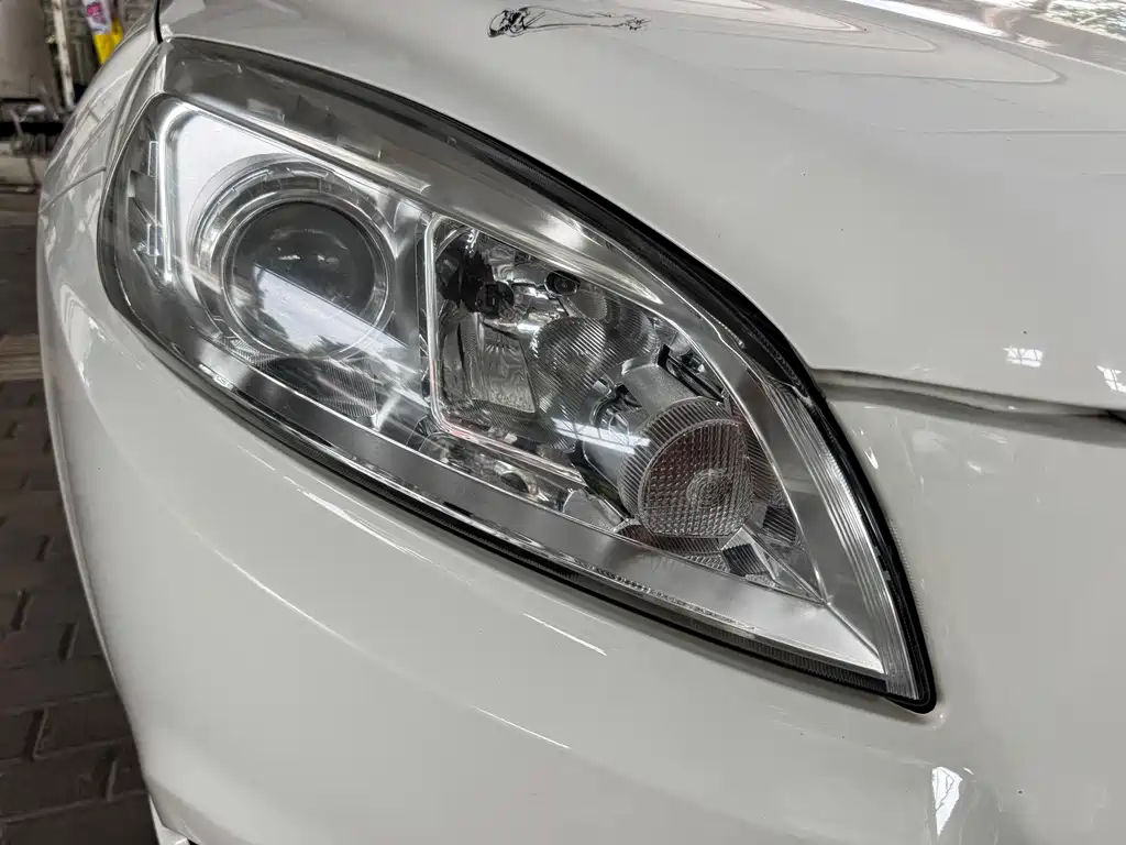 BAIC New Energy EU — миниатюра 4