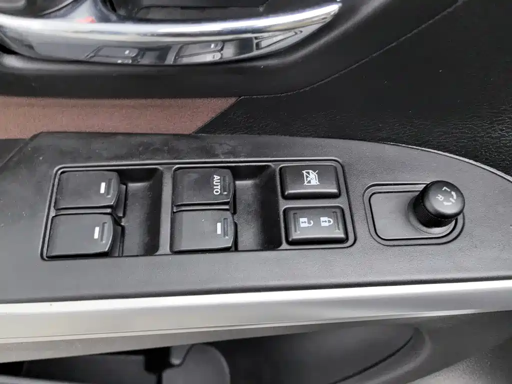 Suzuki Vitara — миниатюра 9