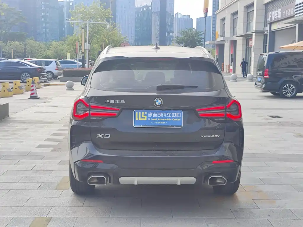 BMW X3 — миниатюра 3