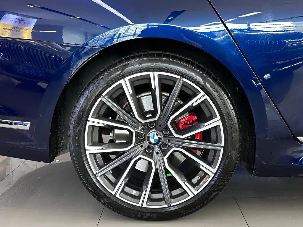 BMW 7 Series 7 2021 740Li xDrive Executive M Sport