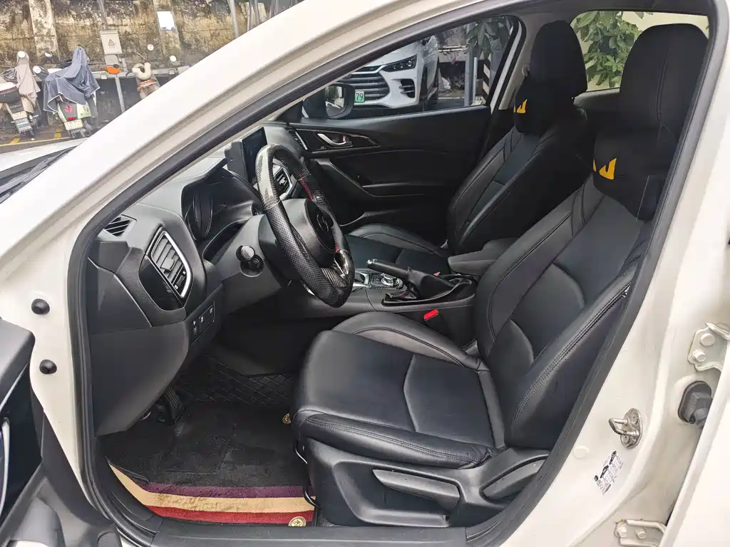 Mazda 3 Axela — миниатюра 7