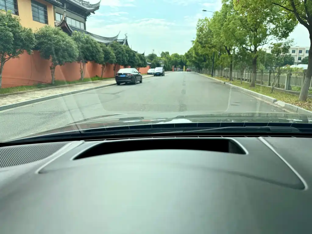 Porsche Cayenne — миниатюра 17