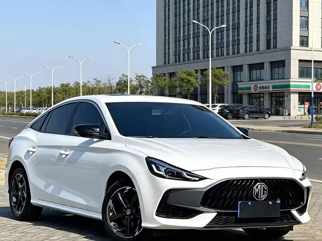 MG MG5 — миниатюра 3