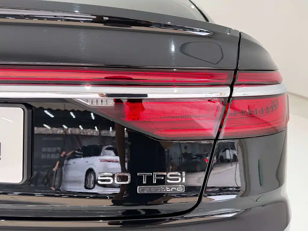 Audi A8 — фотографии объявления, Фото 11