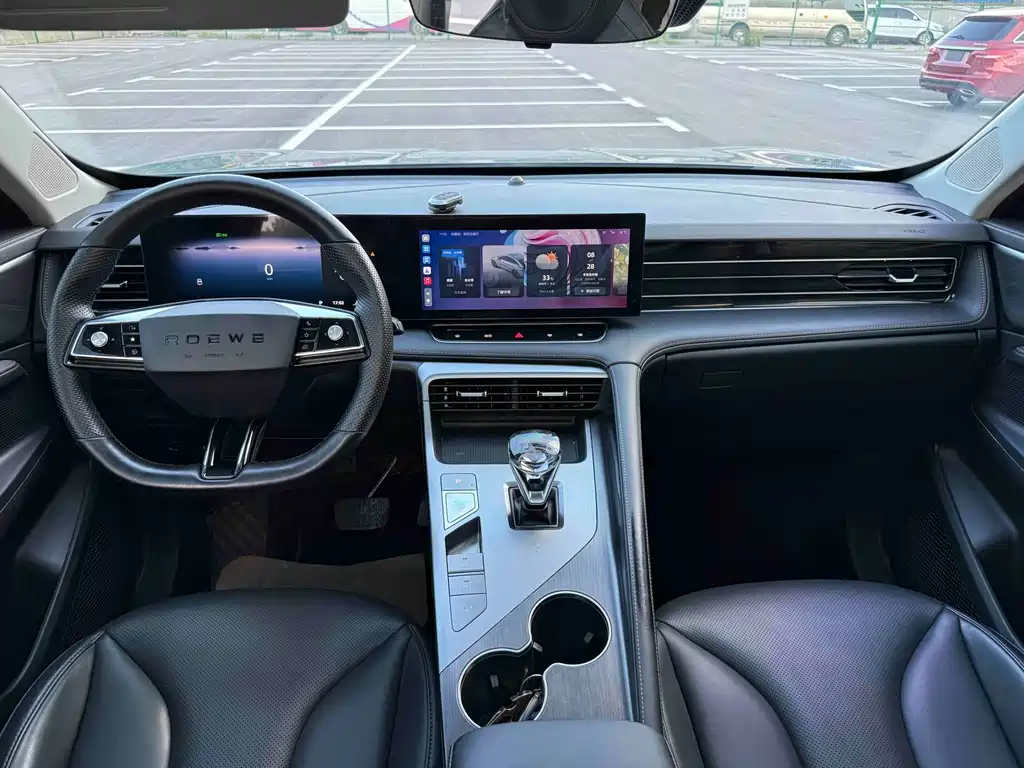 Roewe RX5 — миниатюра 8