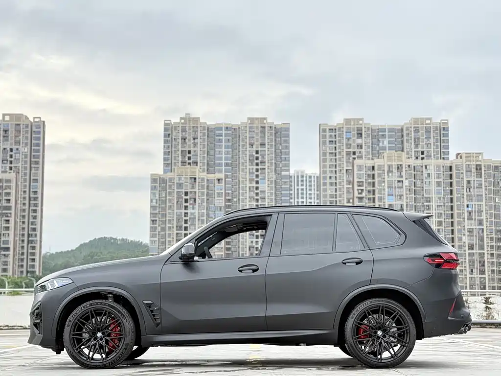 BMW X5 M — миниатюра 13