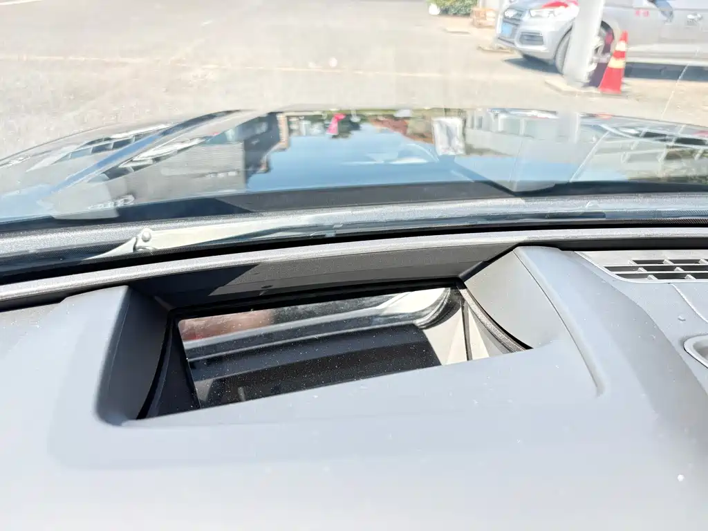Audi A6L — миниатюра 18