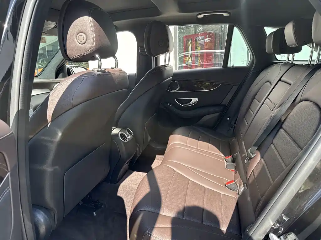 Mercedes-Benz GLC — миниатюра 11