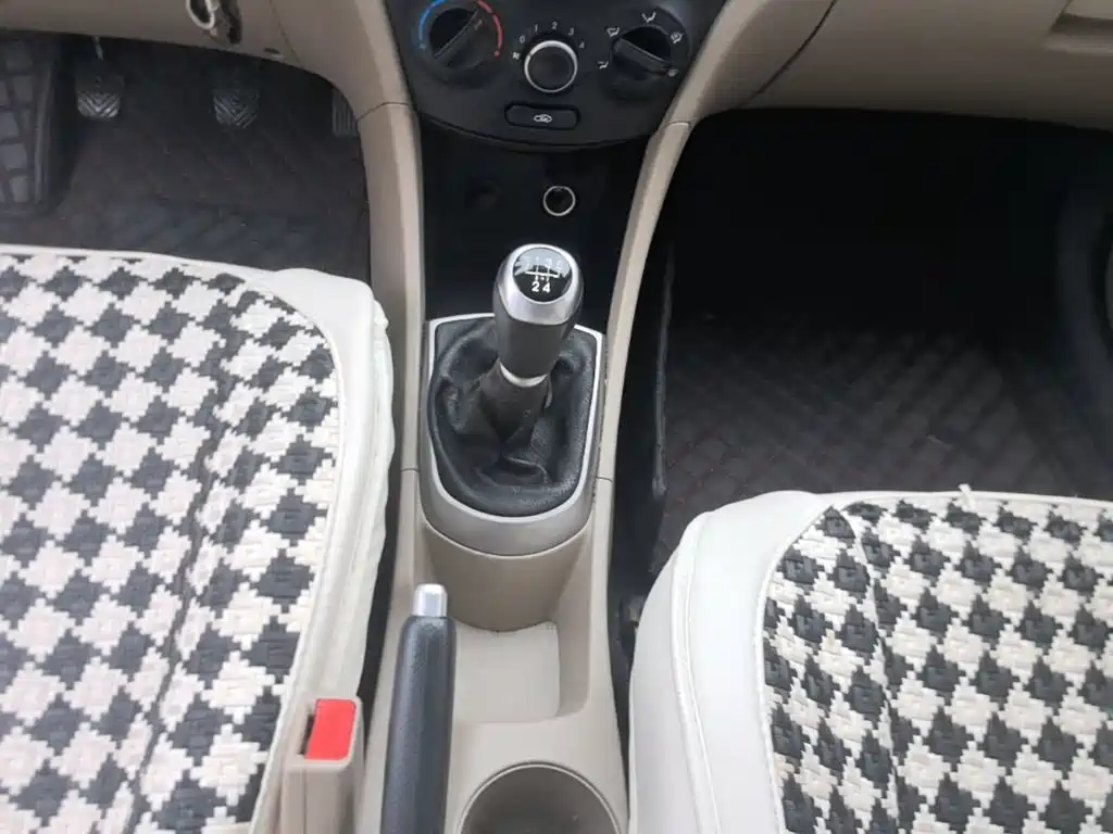 Hyundai Verna — миниатюра 14