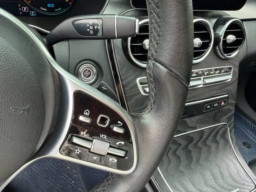 Mercedes-Benz C-Class — миниатюра 10