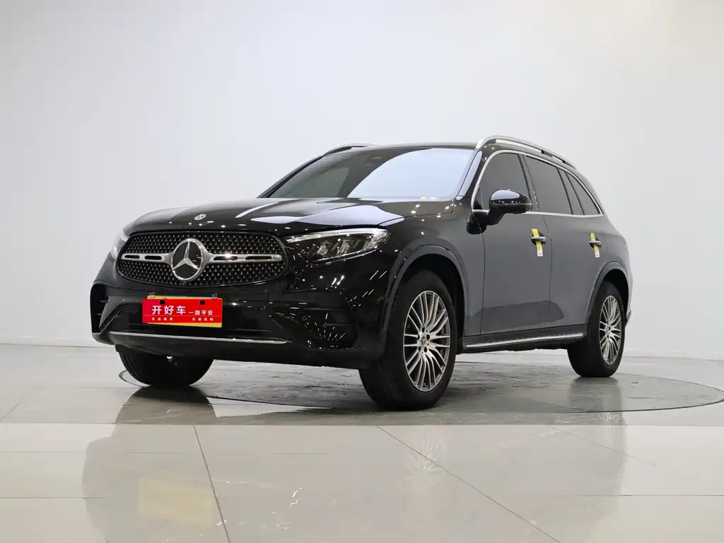 Mercedes-Benz GLC 2023