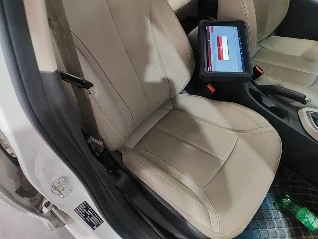 Buick Excelle — миниатюра 25