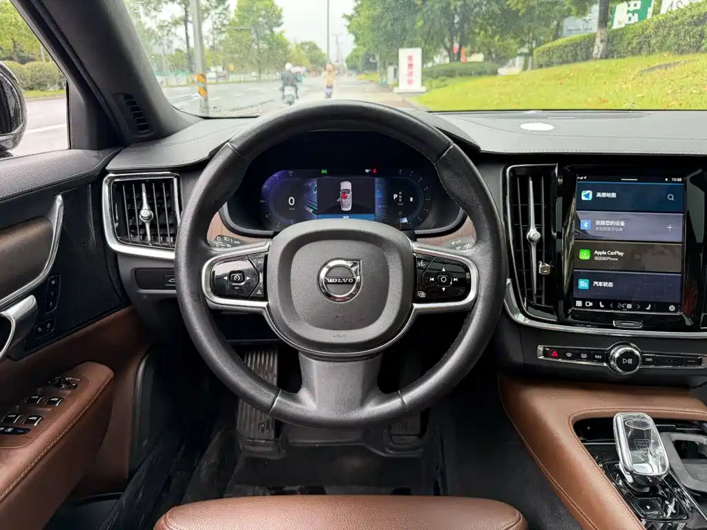 Volvo S90 — миниатюра 14