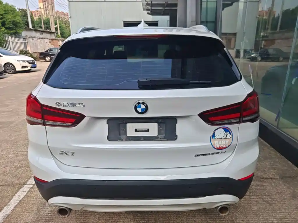 BMW X1 — миниатюра 6