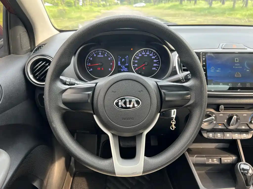 Kia Huanchi — миниатюра 2