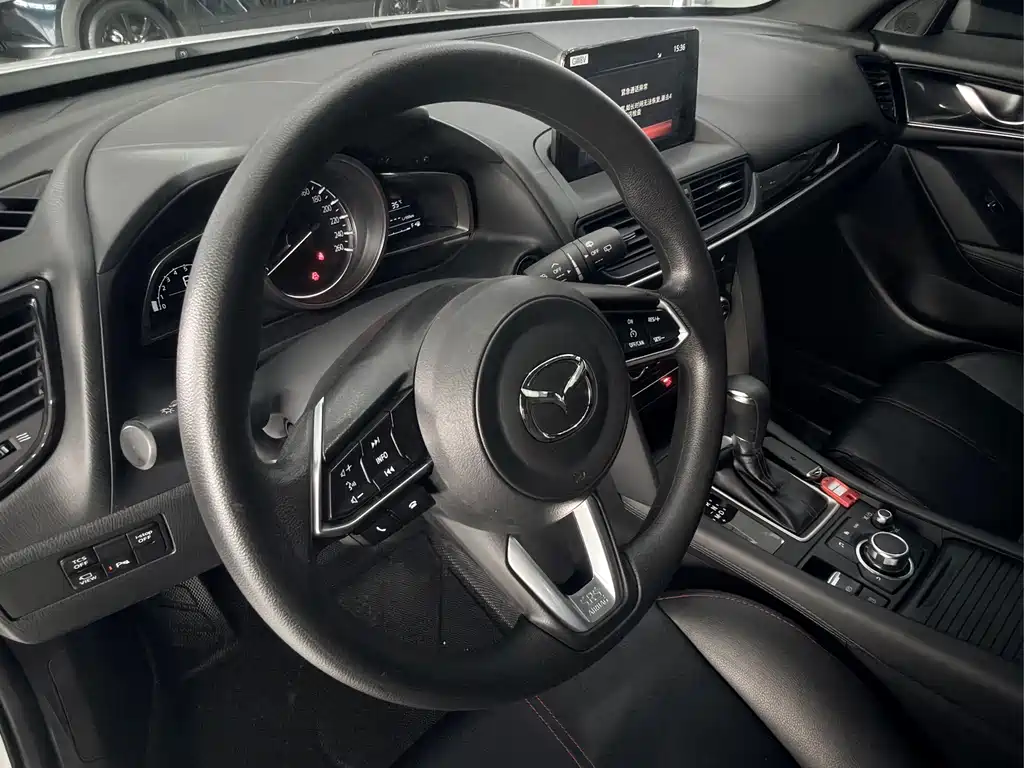 Mazda CX-4 — миниатюра 9
