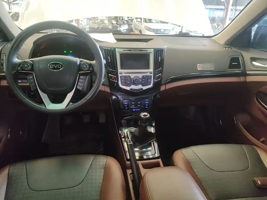 BYD Surui 2016 1.5L MT Elite