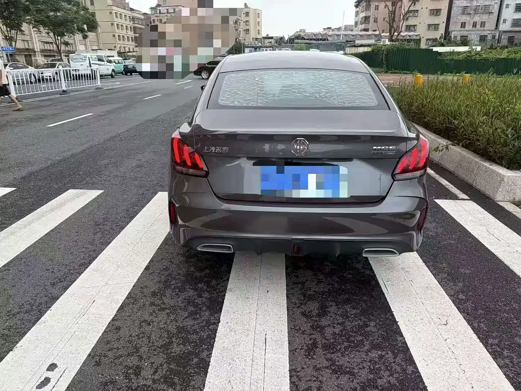 MG MG5 — миниатюра 8