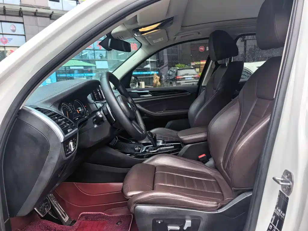 BMW X3 — миниатюра 12