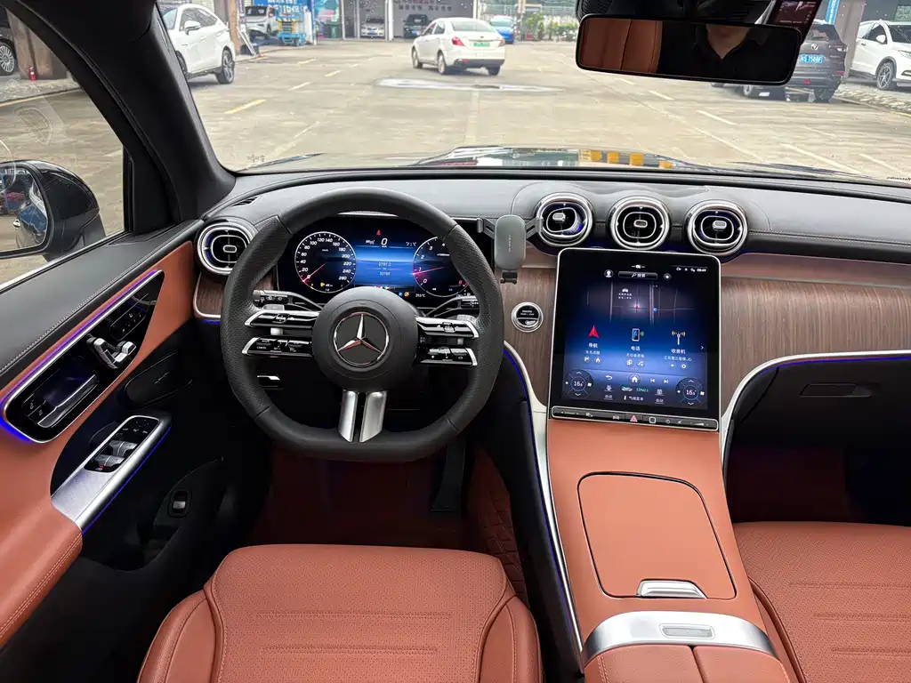 Mercedes-Benz GLC — миниатюра 7