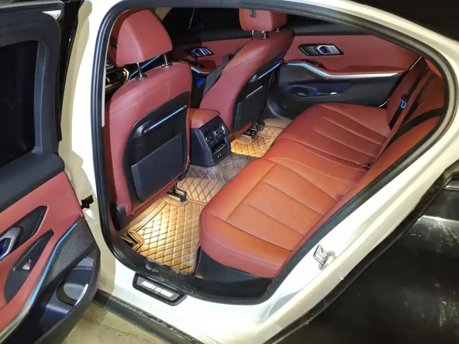 BMW 3 Series — миниатюра 11