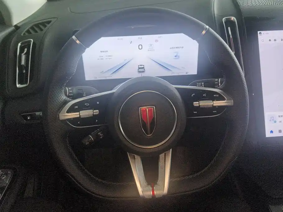 Hongqi Hongqi HS3 PHEV — миниатюра 15
