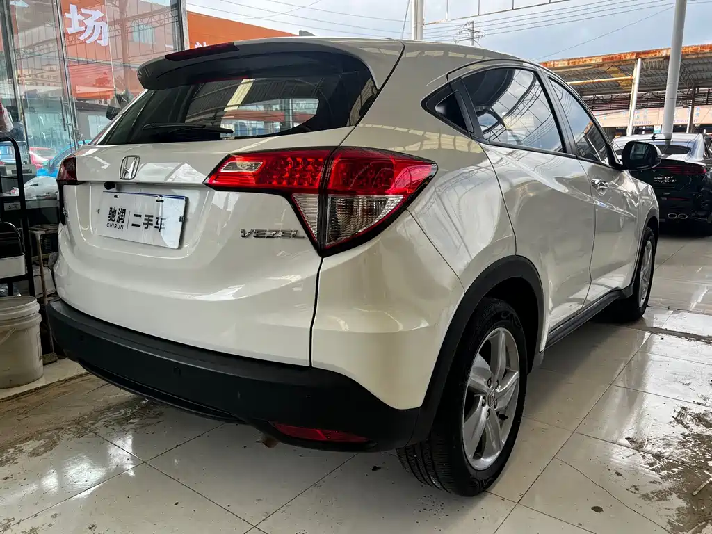 Honda Vezel — миниатюра 10
