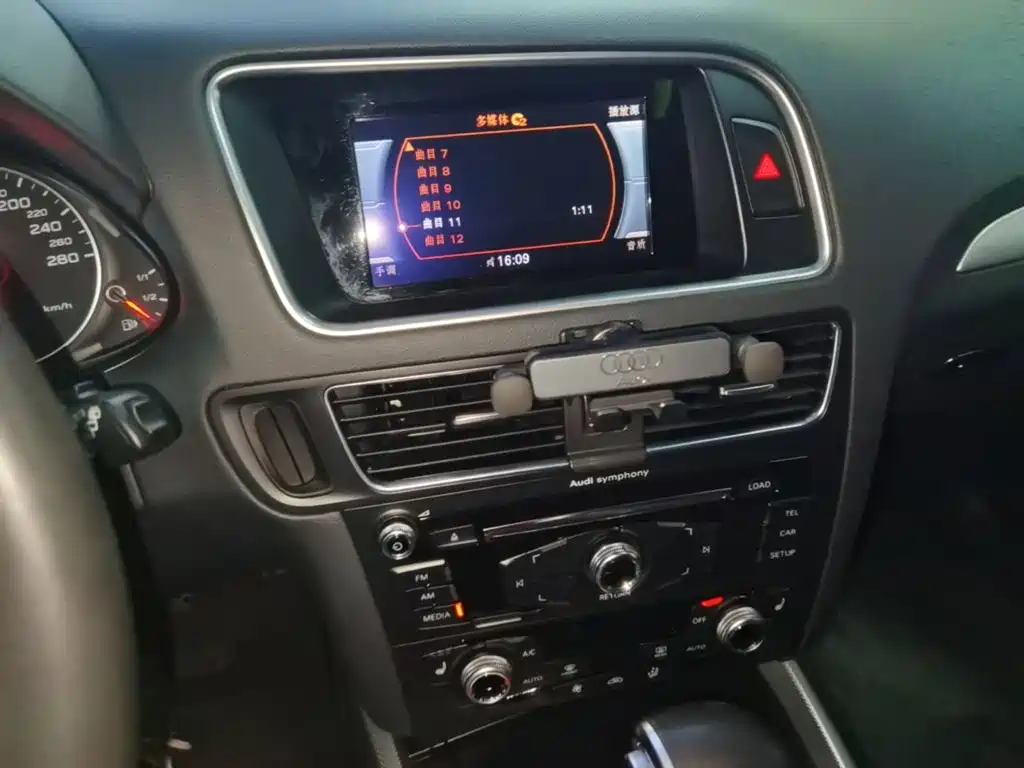 Audi Q5 — миниатюра 13