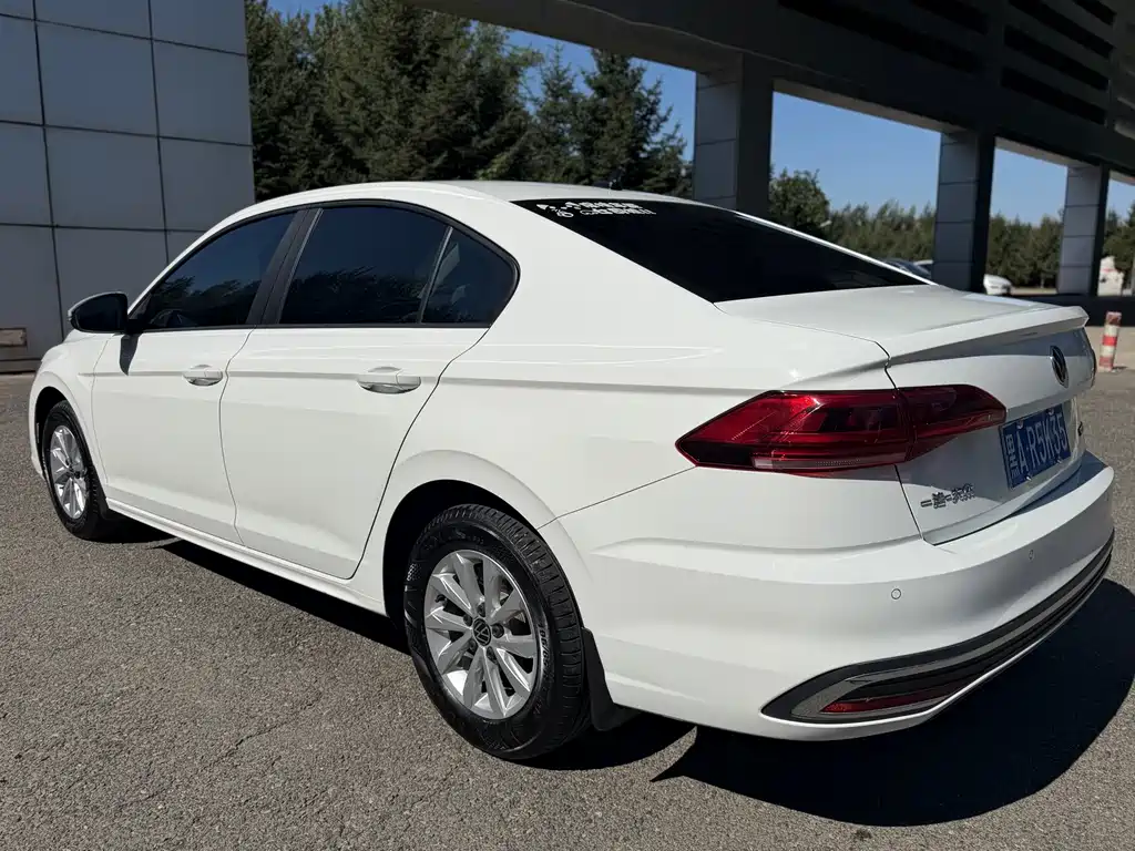 Volkswagen Bora — миниатюра 24
